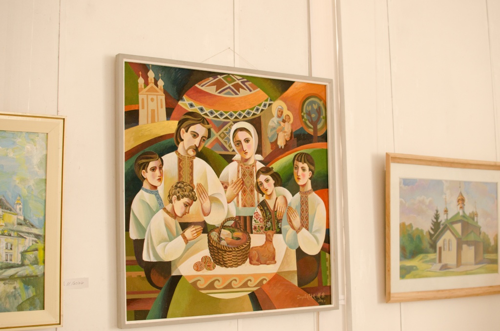 У художній галереї Тернополя діє традиційна великодня виставка