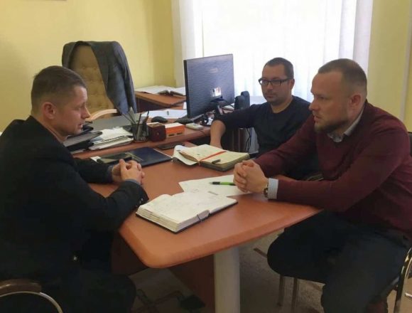 За борги обмежуватимуть виїзд за кордон За борги обмежуватимуть виїзд за кордон