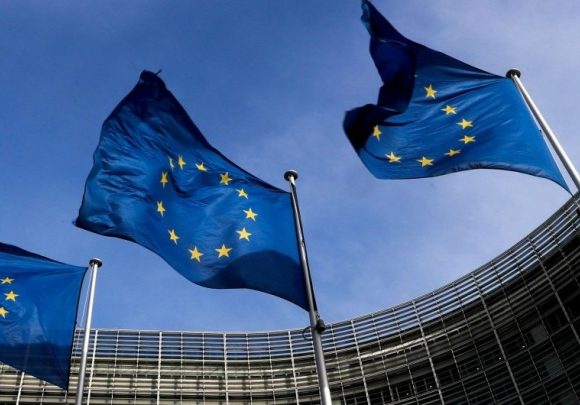 Холодний душ від європейців Холодний душ від європейців
