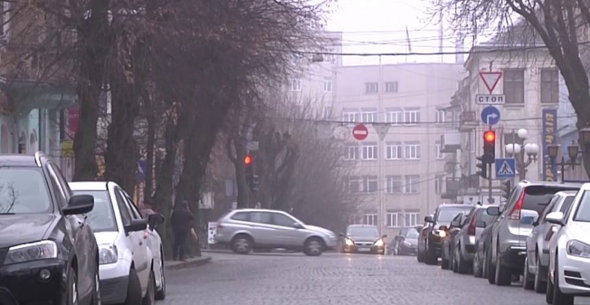 Інспектори з паркування винесли у Тернополі понад 4600 постанов