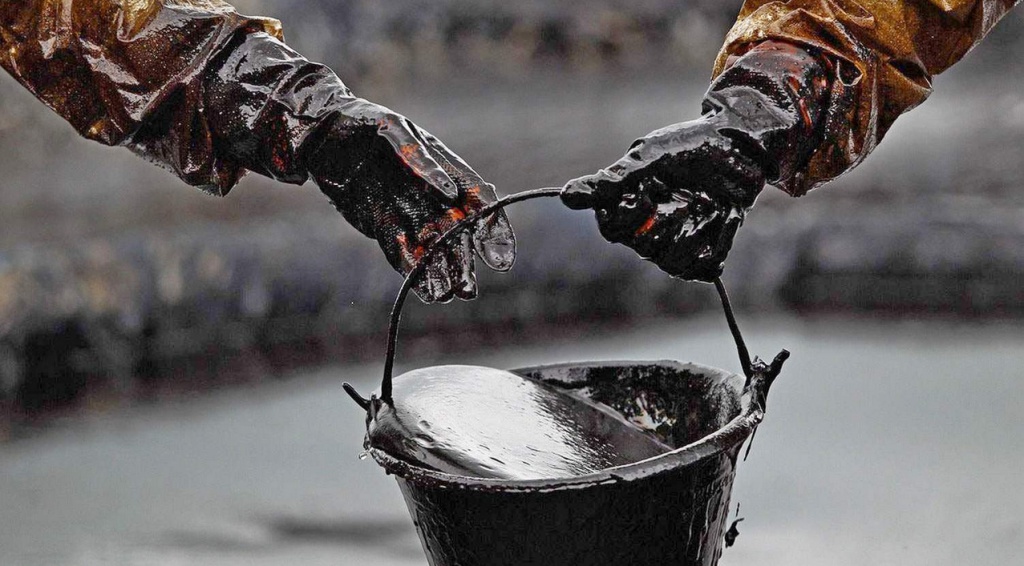 В травні нафта впаде до 30 доларів
